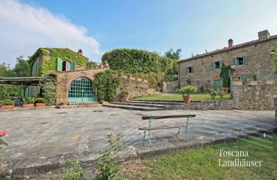 Vidiecky dom na predaj Arezzo, Toscana, RIF 2993 Blick auf Gebäude