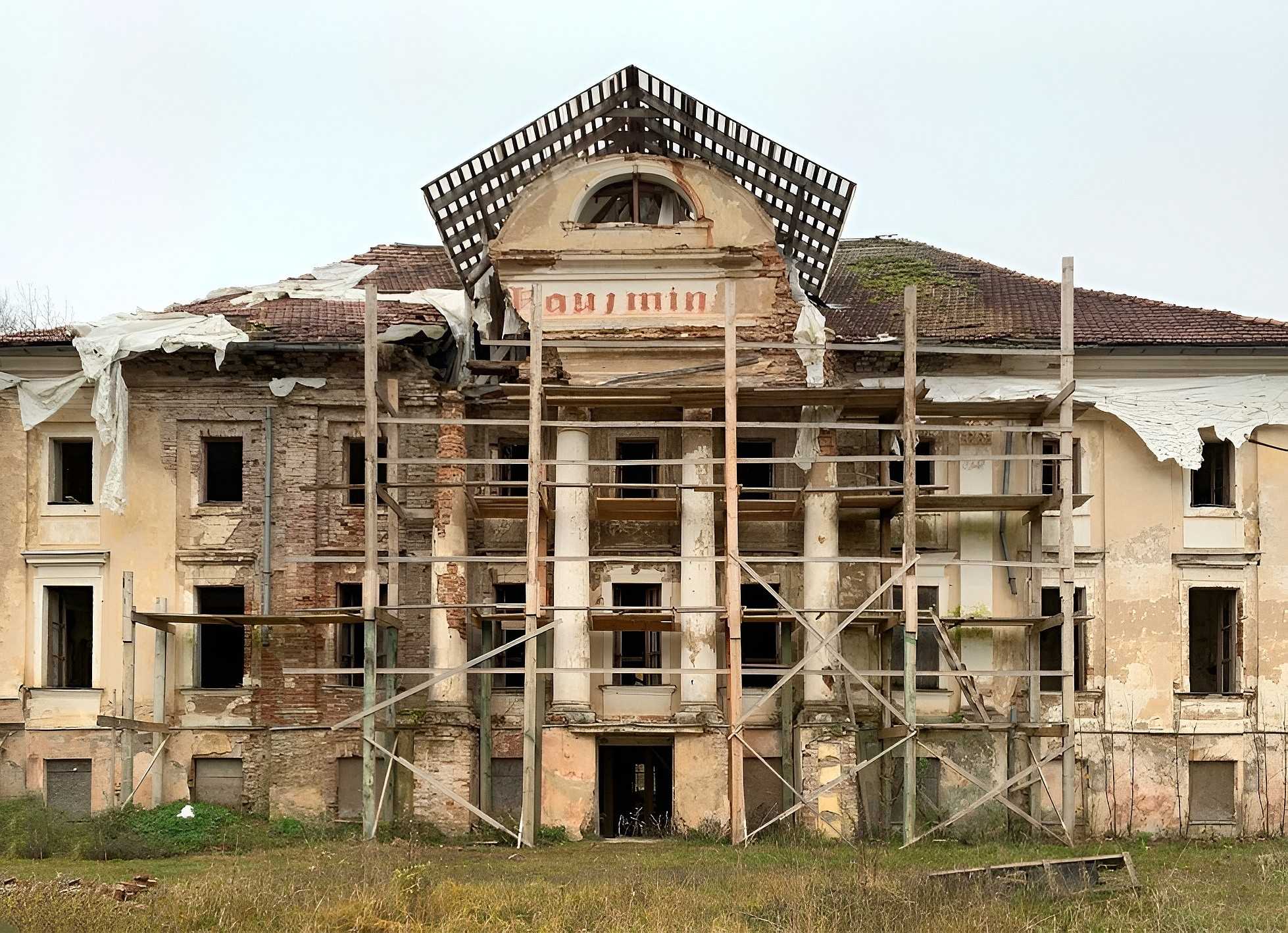 Fotky Kaucmindes muiža - Gutshaus Kautzemünde