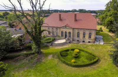 Zámok na predaj Przybysław, województwo zachodniopomorskie, Fotografia Drona