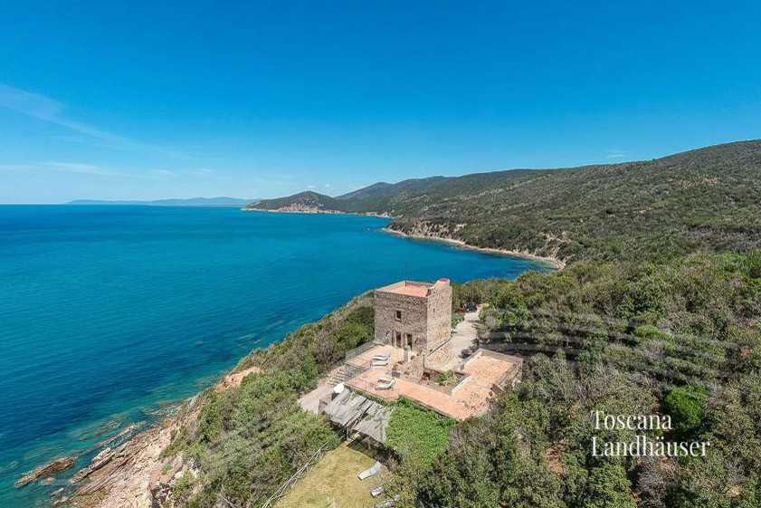 Fotky Toskana: Wohnen in einem historischen Turm am Meer