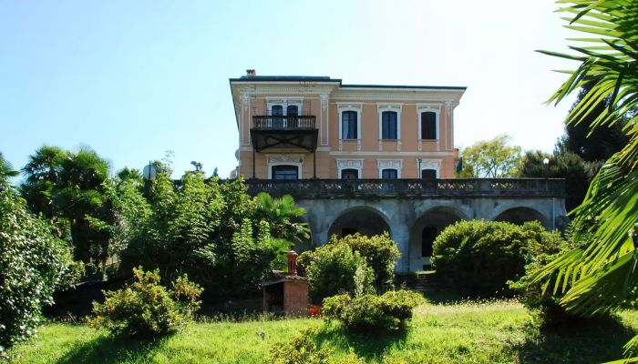 Historická vila na predaj 28838 Stresa, Piemont,  Taliansko