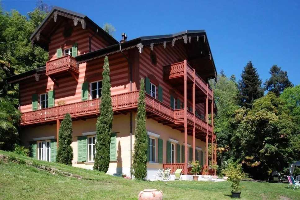 Fotky Villa mit Panoramablick auf den Lago Maggiore