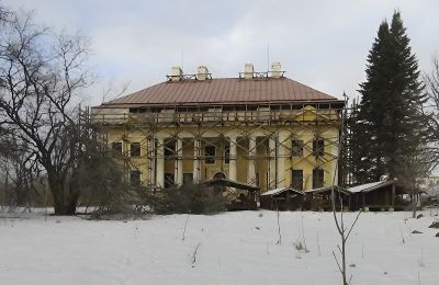 Kaštieľ na predaj Bukas, Vidzeme, Pohľad z prednej strany