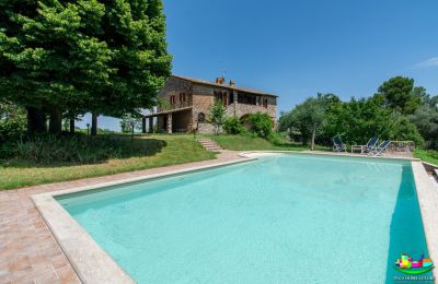 Vidiecky dom na predaj 06059 Todi, Umbria, Bazén