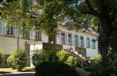 Zámok na predaj Baden-Württemberg, Hauteingang rechter Schlossflügel