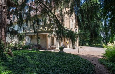 Zámok na predaj Baden-Württemberg, Linker Schlossflügel