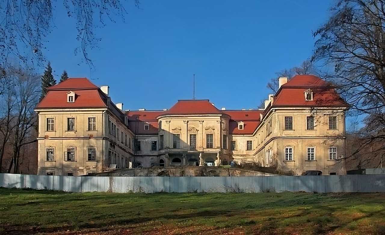 Fotky Pałac Grodziec na sprzedaż, Dolnośląskie