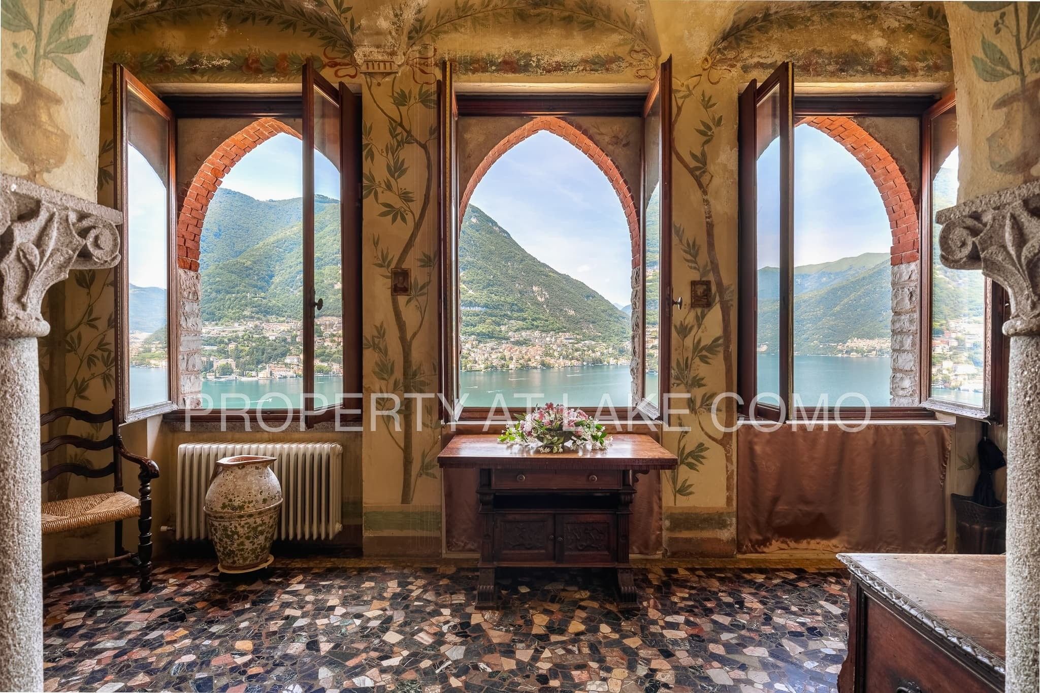 Fotky Il Castello - Nádherná vila v Torne pri jazere Como