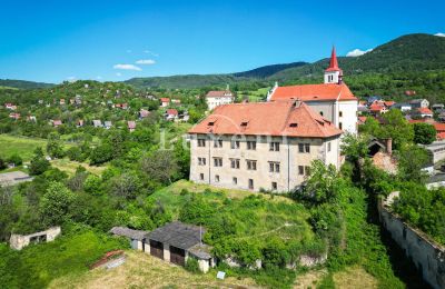 Nehnuteľnosti s charakterom, Ranobarokový zámok v Žiteniciach - Ústecký kraj, Severné Čechy