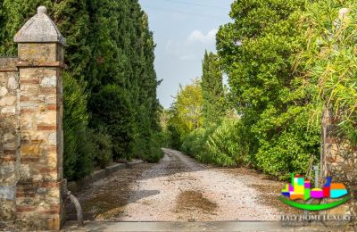 Vidiecky dom na predaj Livorno, Toscana, Prístup