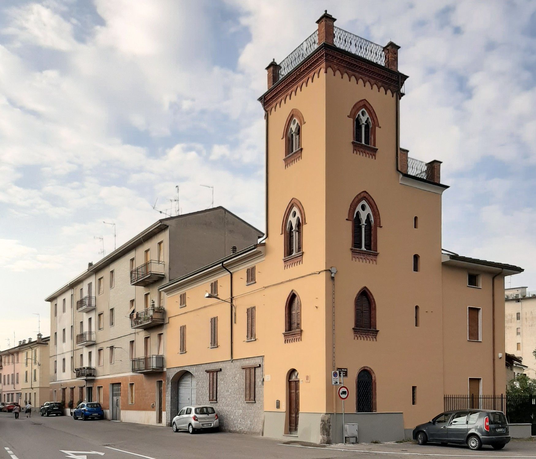 Fotky Palazzo Sanseverino - Dom spojený s Leonardom da Vincim