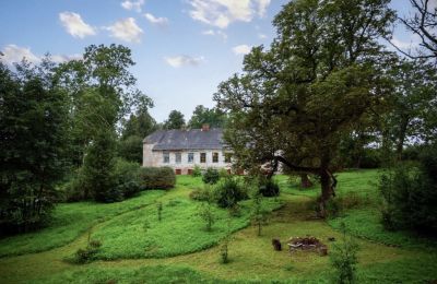 Kaštieľ na predaj Ozoli (Ozolmuiža), Ozolu muiža, Kurzeme, Zámocký park