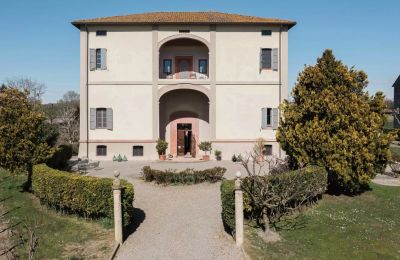 Historická vila na predaj Zibello, Emilia-Romagna, Pohľad z prednej strany
