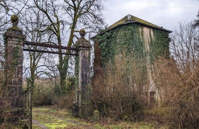 Zámok na predaj Besançon, Bourgogne-Franche-Comté, Portál