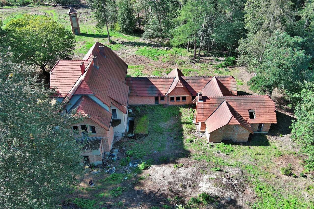 Fotky Old forester's lodge on Lake Hajka in West Pomerania