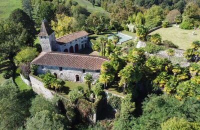 Hrad na predaj Occitanie, Vedľajší dom