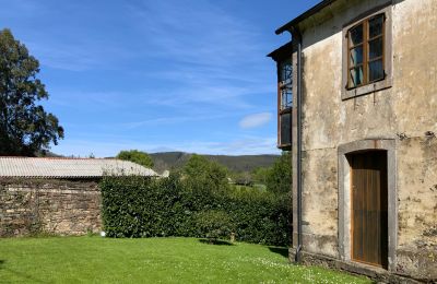 Statok na predaj Moeche, Sta Cruz de Moeche, Galícia, Patio delantero