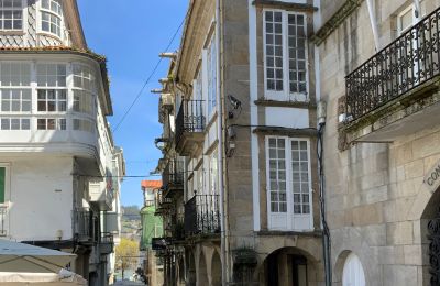 Kaštieľ na predaj Pontedeume, Calle Real, Galícia, Okolie nehnuteľnosti