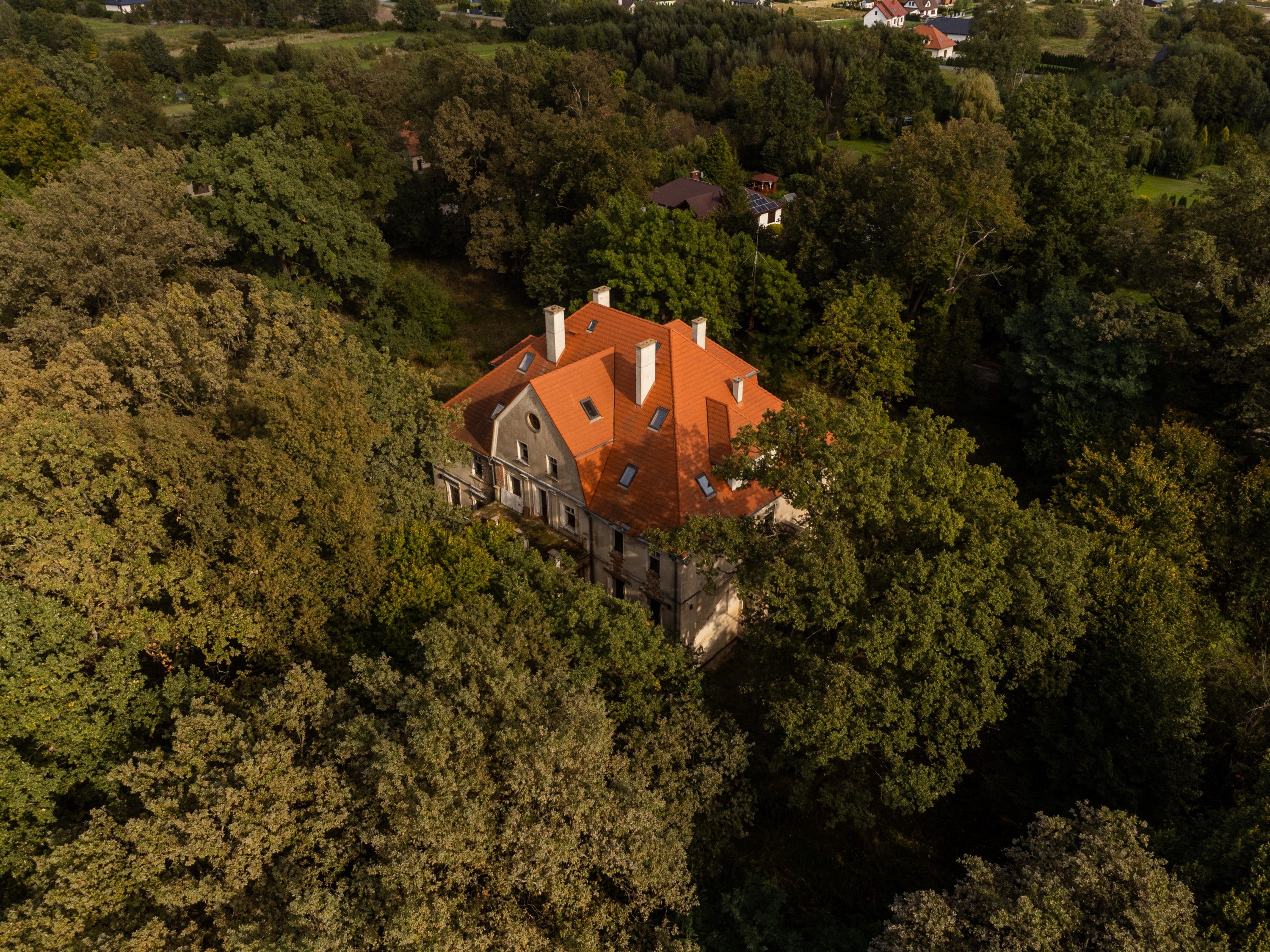 Fotky Kaštieľ v obci Wilków pri Vroclave, Opolský región