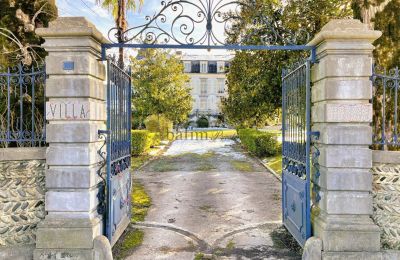 Historická vila na predaj Pau, Nouvelle-Aquitaine, Obrázok 2/16