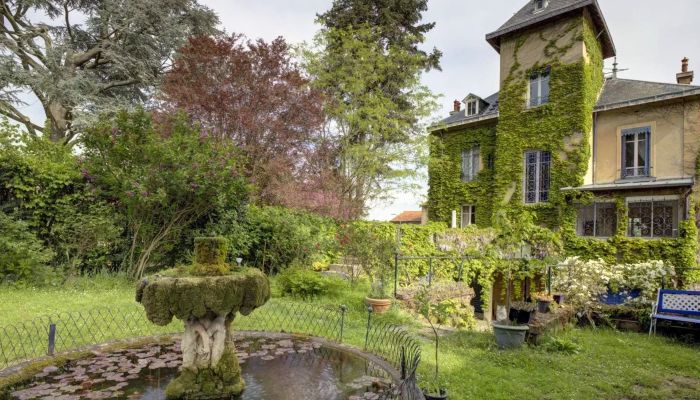 Historická vila na predaj Vernaison, Auvergne-Rhône-Alpes,  Francúzsko