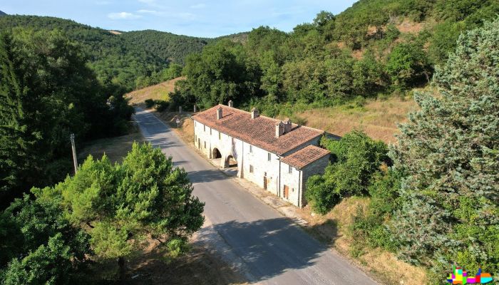 Statok na predaj Perugia, Umbria,  Taliansko