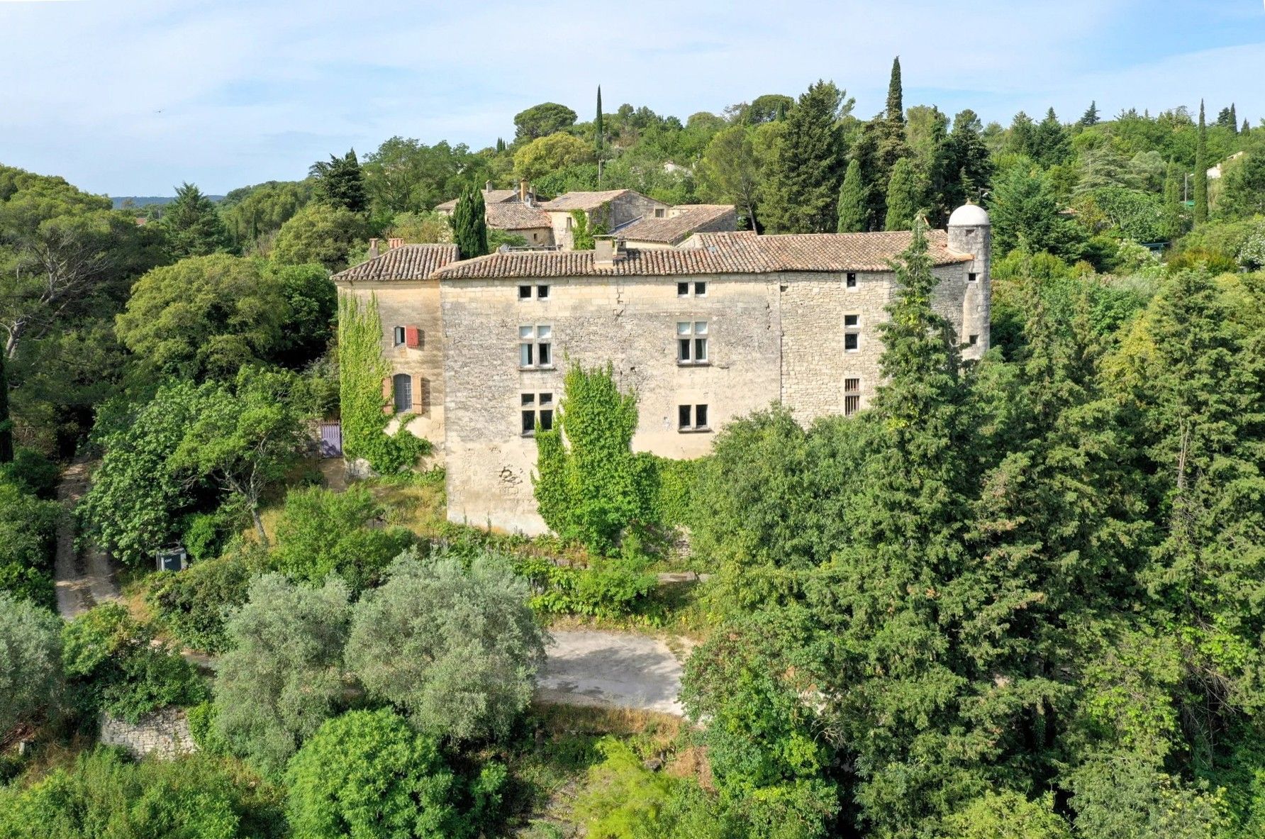 Fotky Château s exkluzívnym wellness centrom a úchvatným výhľadom v Uzès