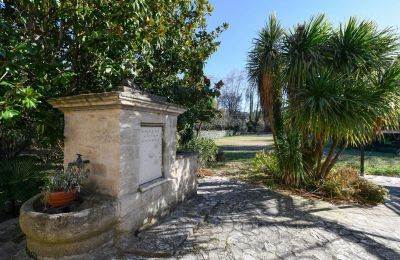 Kaštieľ na predaj Uzès, Occitanie, Obrázok 8/11