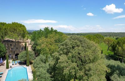 Kaštieľ na predaj Uzès, Occitanie, Bazén