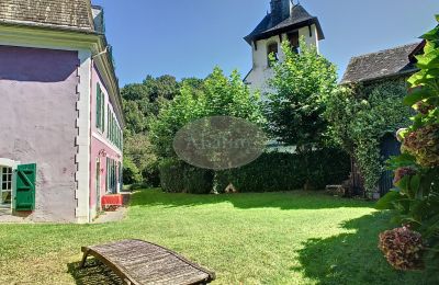 Kaštieľ na predaj Lourdes, Occitanie, Záhrada