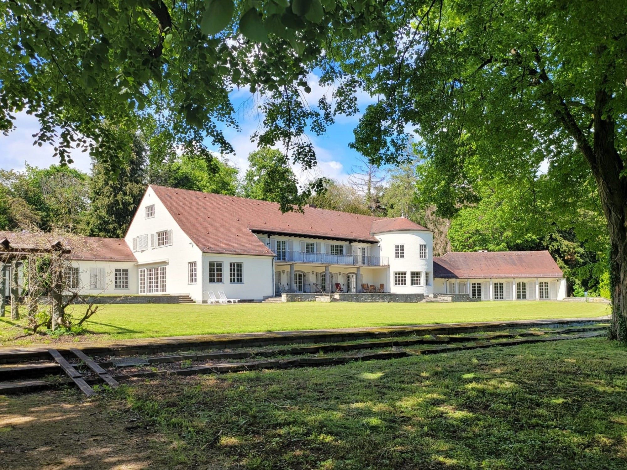 Fotky Jedinečná historická vila v Taunuse, Hesensko