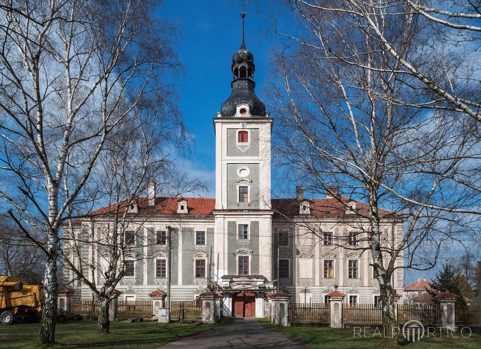 Schloss in Tupadly, Mittelböhmen, Tupadly u Čáslavi