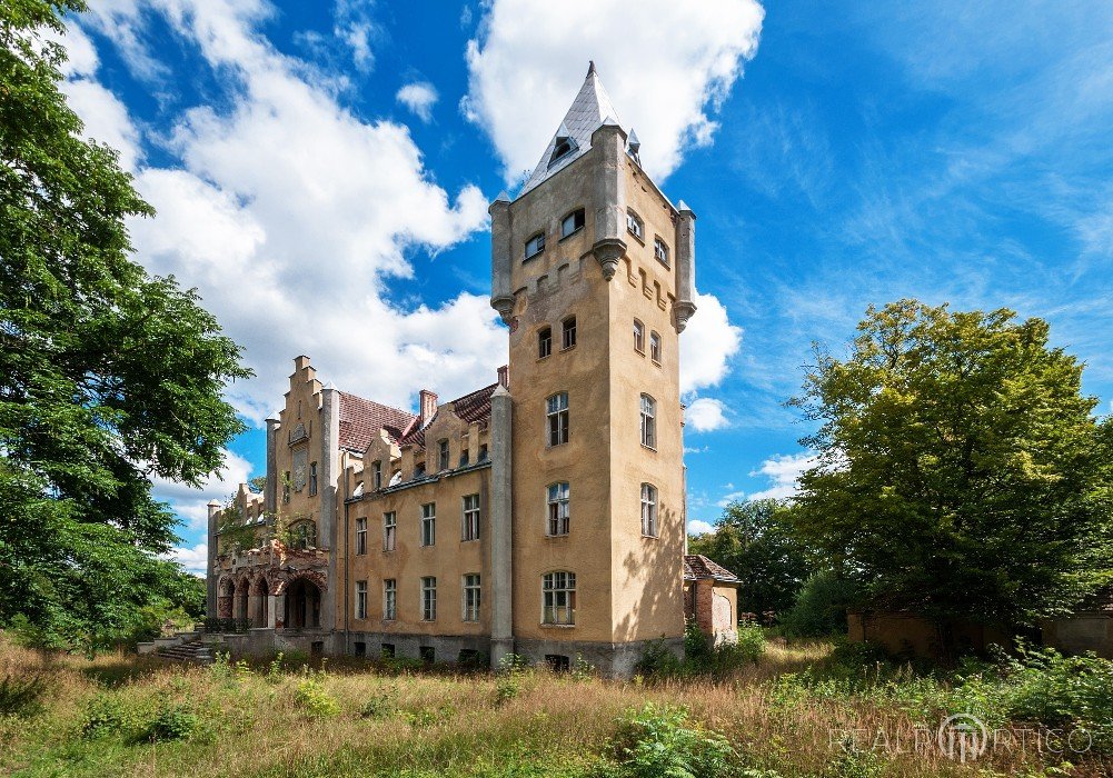 Herrenhaus Groß Dubberow (Pałac Dobrowo), Dobrowo