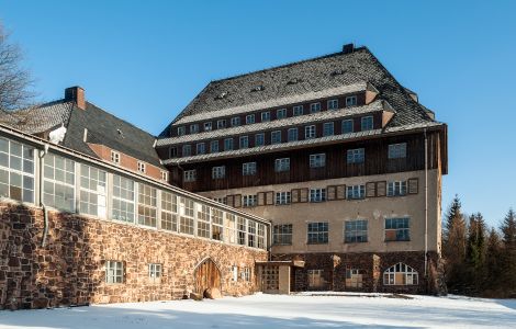 /pp/cc_by_nc_sa/thumb-de-sachsen-altenburg-sanatorium.jpg